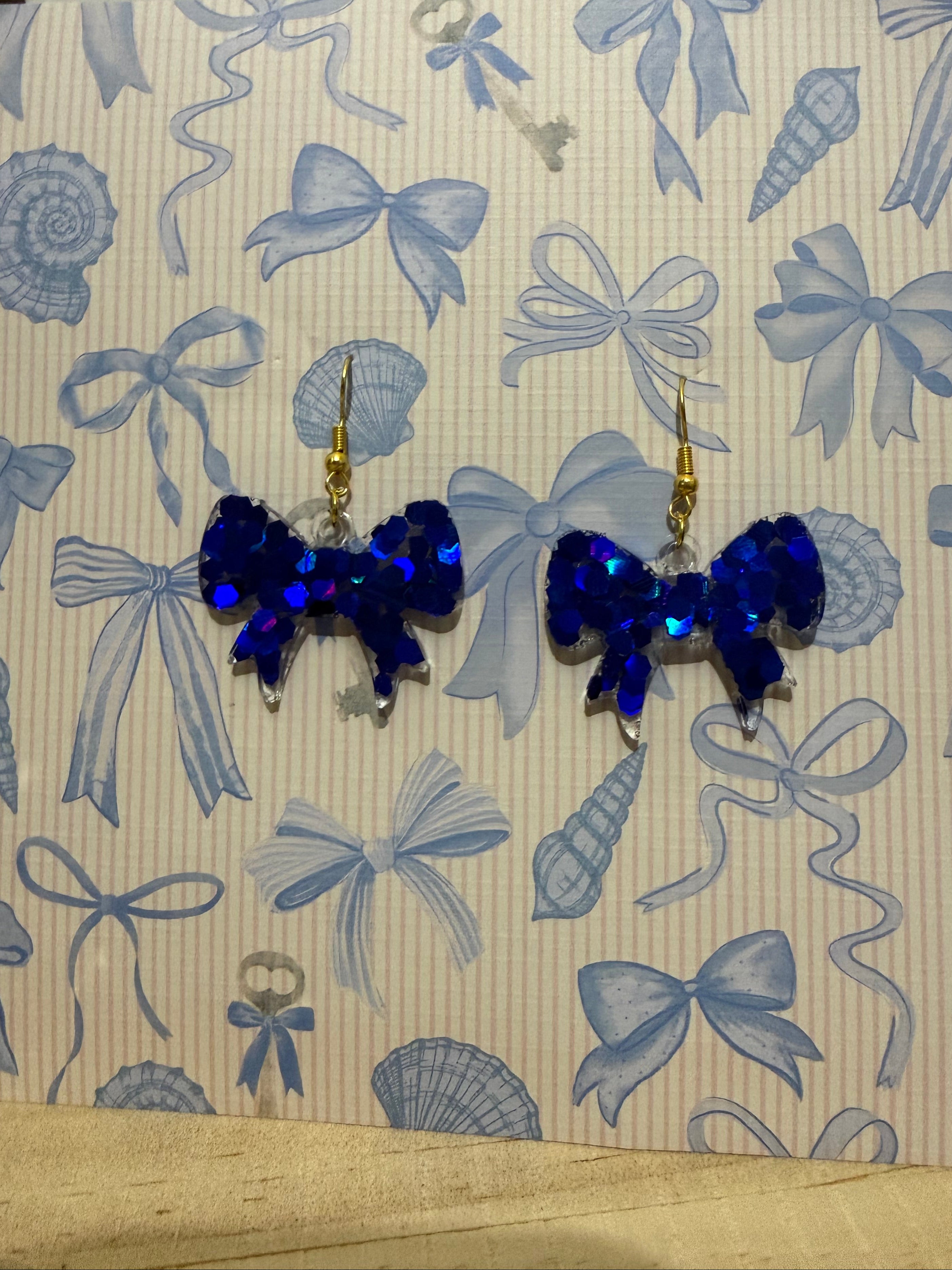 EARINGS