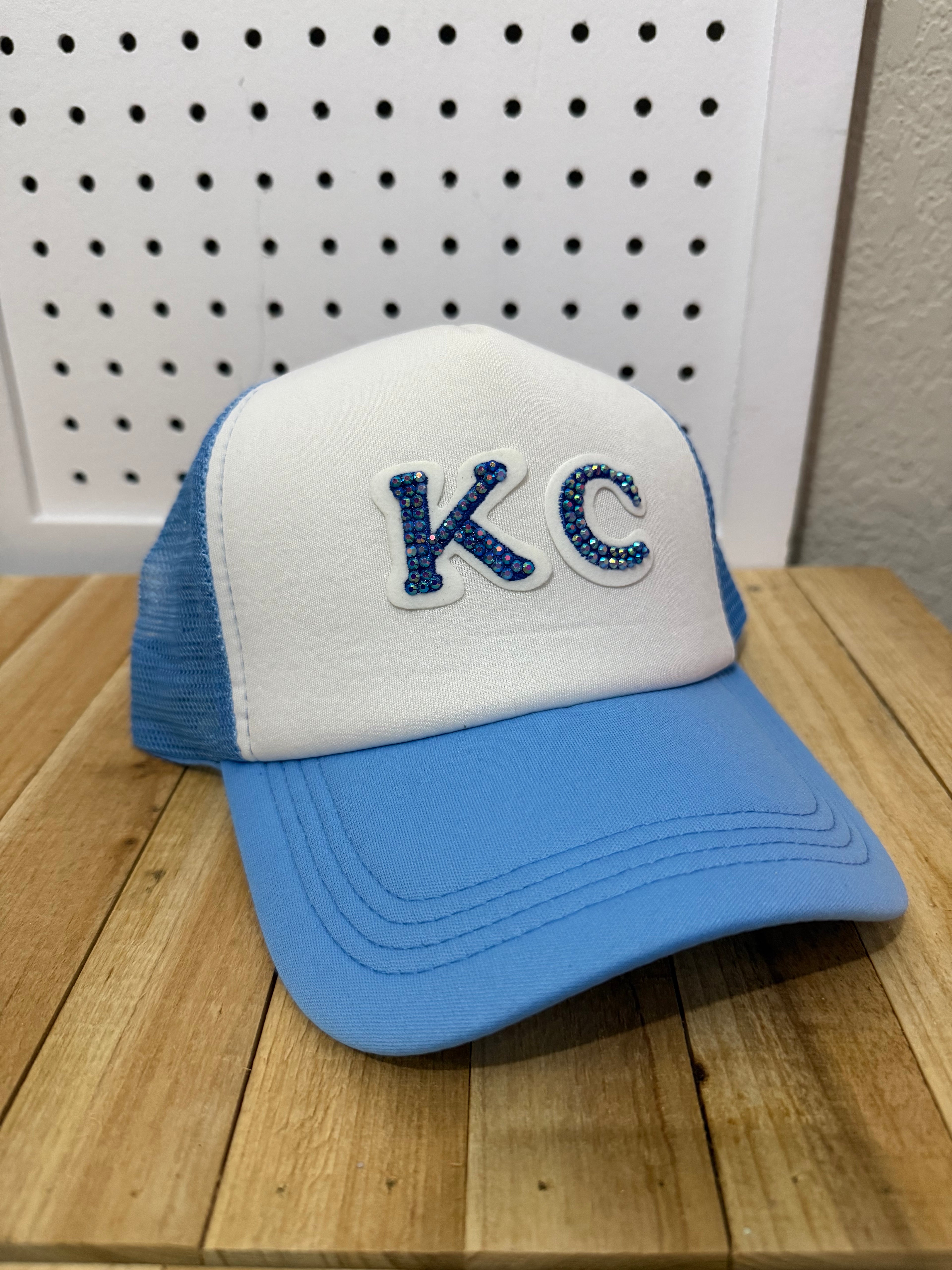 TRUCKER HAT